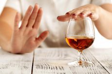 بهترین داروی گیاهی برای ترک الکل چیست؟